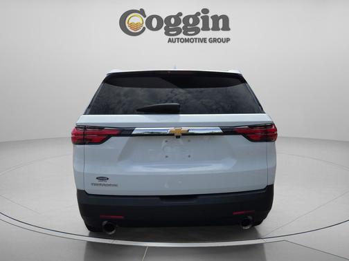 Summit White 2023 Chevrolet Traverse LS
