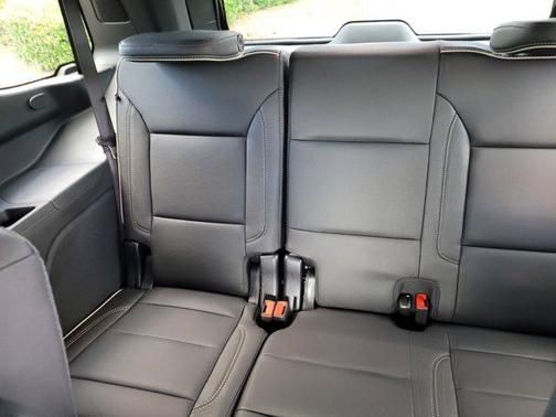 2025 GMC Yukon 2WD Elevation