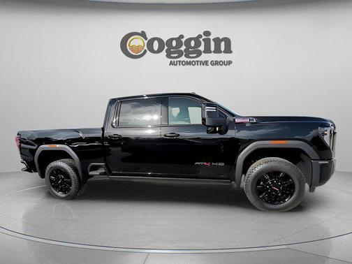 2026 GMC Sierra 3500 AT4