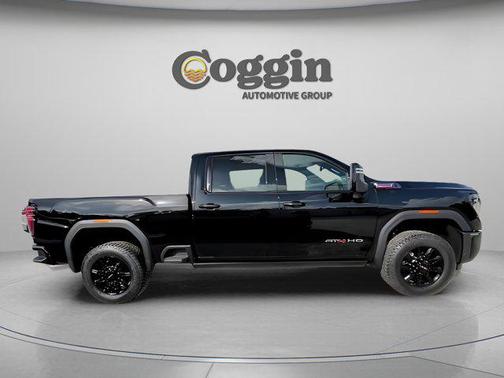 2026 GMC Sierra 3500 AT4