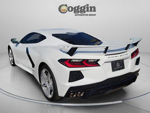 2025 Chevrolet Corvette Stingray w/2LT