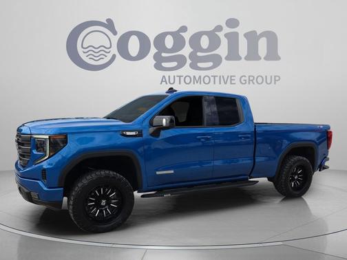 Dynamic Blue Metallic 2022 GMC Sierra 1500 Elevation
