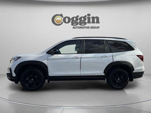 2022 Honda Pilot AWD TrailSport