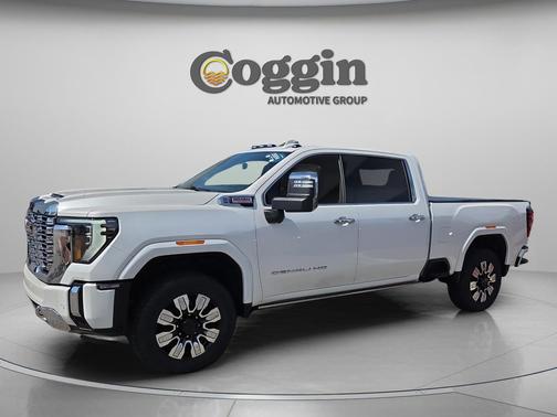 White Frost Tricoat 2024 GMC Sierra 2500 Denali