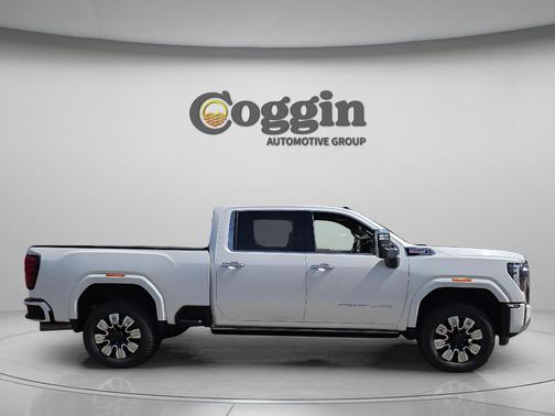 White Frost Tricoat 2024 GMC Sierra 2500 Denali