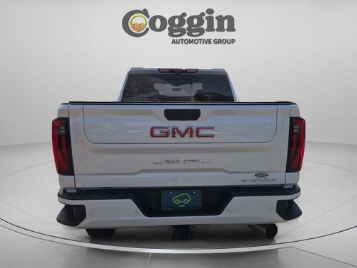 White Frost Tricoat 2024 GMC Sierra 2500 Denali