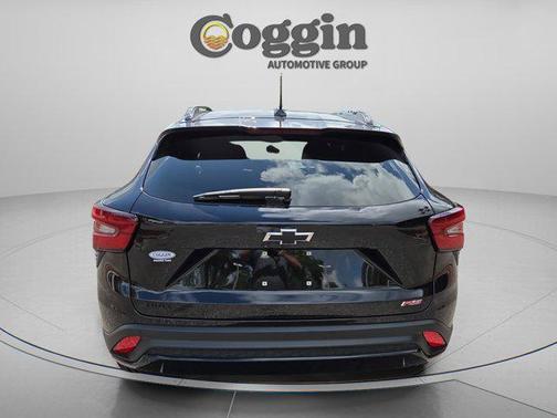 Mosaic Black Metallic 2024 Chevrolet Trax FWD 2RS