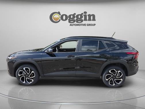 Mosaic Black Metallic 2024 Chevrolet Trax FWD 2RS