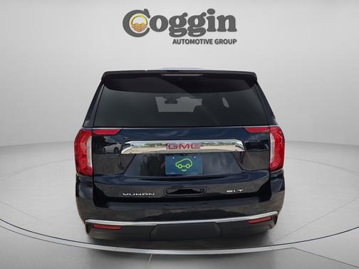 Midnight Blue Metallic 2023 GMC Yukon SLT