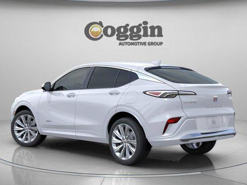 White Frost Tricoat 2026 Buick Envista Avenir FWD