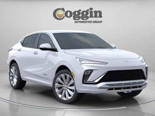 White Frost Tricoat 2026 Buick Envista Avenir FWD