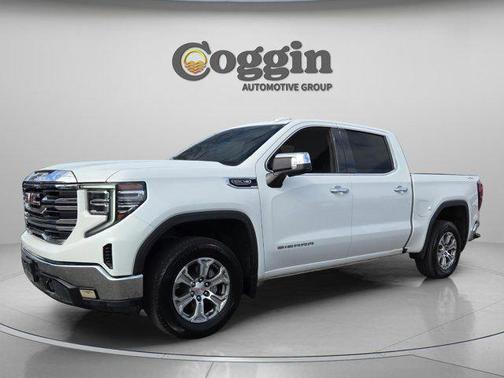 Summit White 2025 GMC Sierra 1500 SLT