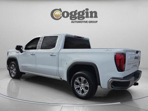 Summit White 2025 GMC Sierra 1500 SLT