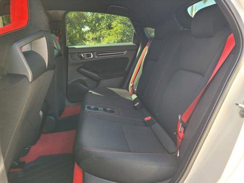 2025 Honda Civic Type R Base