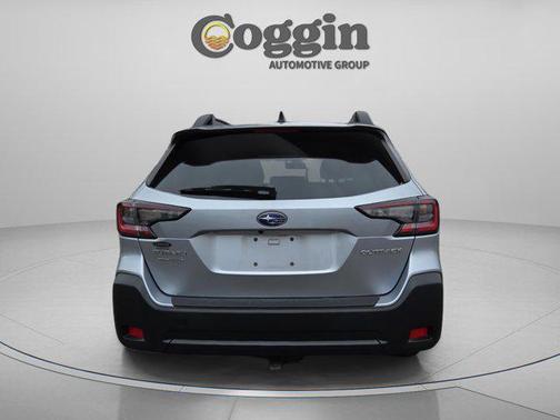 Ice Silver Metallic 2025 Subaru Outback Premium
