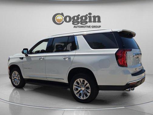 White Frost Tricoat 2024 GMC Yukon Denali