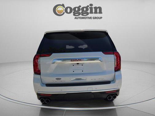 White Frost Tricoat 2024 GMC Yukon Denali