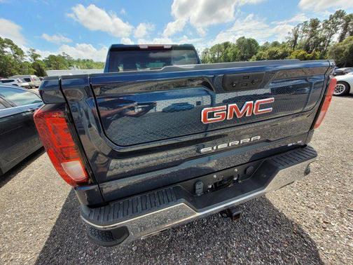 2022 GMC Sierra 1500 SLE