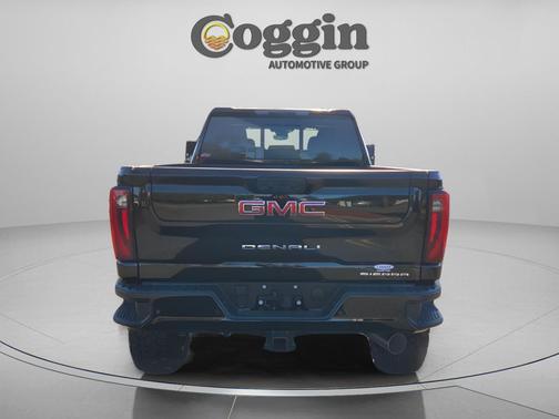 Onyx Black 2026 GMC Sierra 2500 Denali