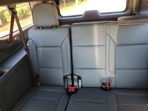 2026 GMC Yukon XL 4WD AT4