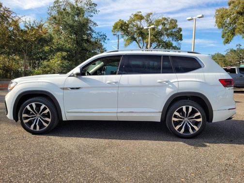 2022 Volkswagen Atlas 3.6L SEL Premium