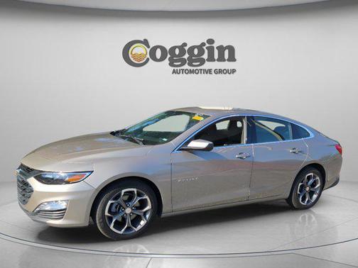 Mineral Gray Metallic 2024 Chevrolet Malibu FWD 1LT