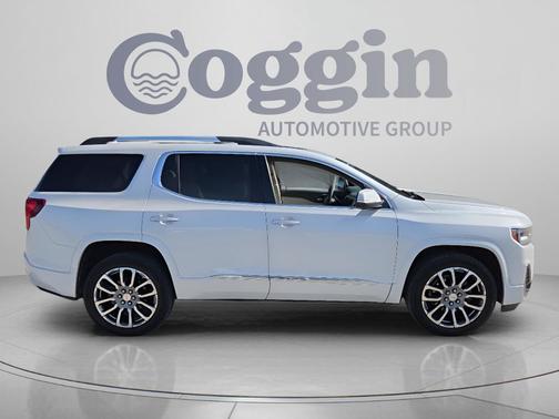 White Frost Tricoat 2023 GMC Acadia Denali