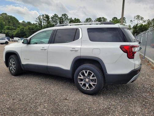 2023 GMC Acadia FWD SLT