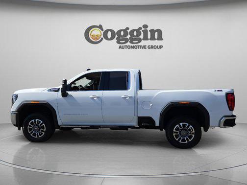 Summit White 2025 GMC Sierra 2500 SLE