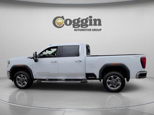 2026 GMC Sierra 3500 SLT