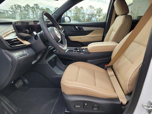 2025 Buick Enclave Preferred FWD