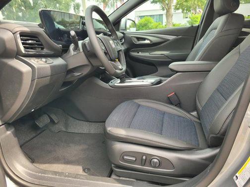 2025 Buick Envista Preferred FWD