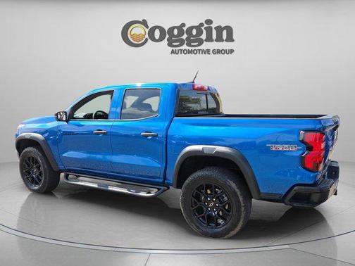 Glacier Blue Metallic 2023 Chevrolet Colorado Trail Boss
