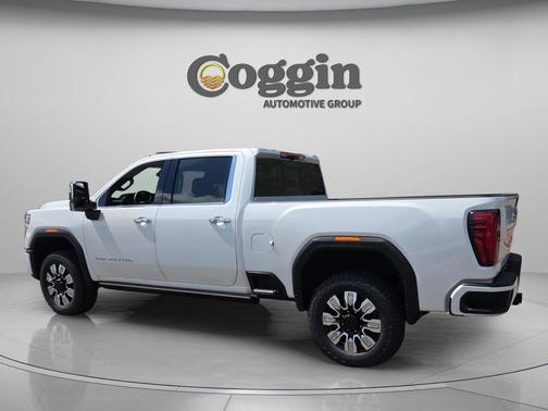 White Frost Tricoat 2024 GMC Sierra 2500 Denali