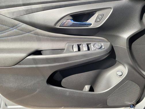 2025 Buick Envista Sport Touring FWD