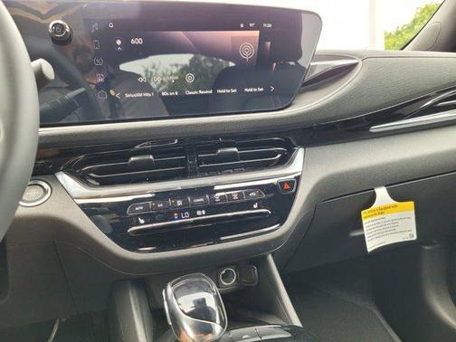 2025 Buick Envista Avenir FWD