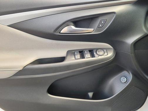 2025 Buick Envista Avenir FWD