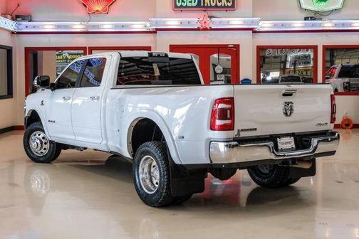 2020 RAM 3500 Laramie Crew Cab 4x4 8' Box