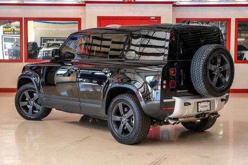 2024 Land Rover Defender 110 P500 SE