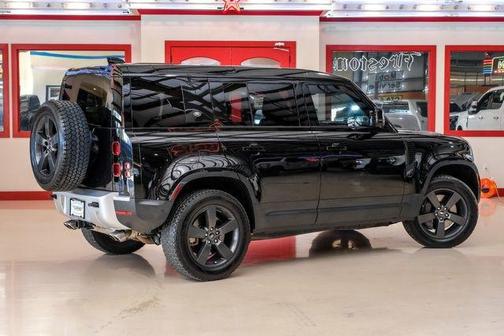 2024 Land Rover Defender 110 P500 SE