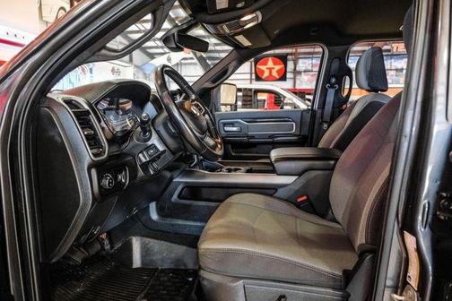 2023 RAM 3500 Lone Star Crew Cab 4x4 8' Box