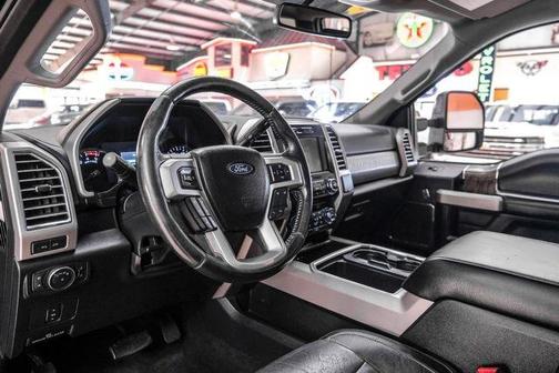 2017 Ford F-350 Lariat