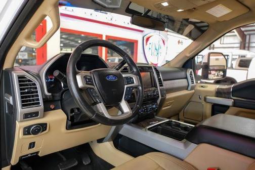 2017 Ford F-350 Lariat