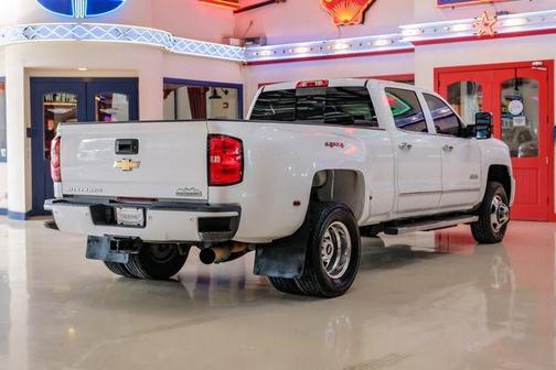 2015 Chevrolet Silverado 3500 High Country