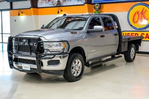 2020 RAM 2500 Tradesman Crew Cab 4X4 8' Box