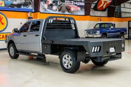 2020 RAM 2500 Tradesman Crew Cab 4X4 8' Box
