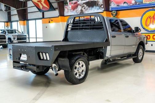 2020 RAM 2500 Tradesman Crew Cab 4X4 8' Box