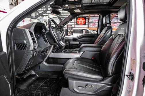 2022 Ford F-350 Platinum