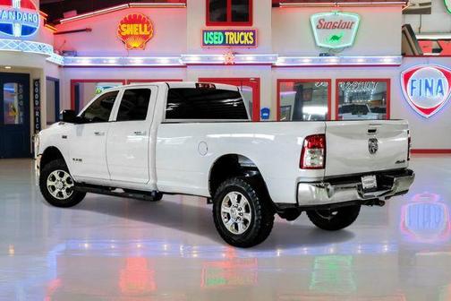 Bright White Clearcoat 2019 RAM 2500 Lone Star Crew Cab 4x4 8' Box