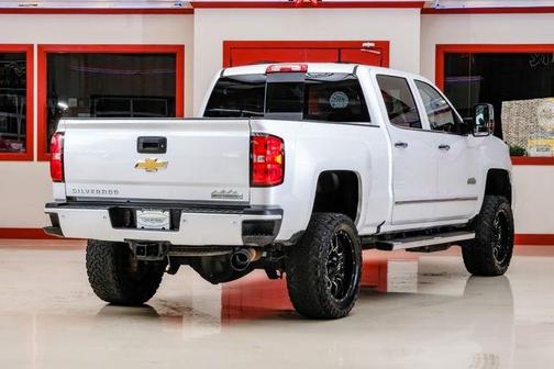 2019 Chevrolet Silverado 2500 High Country
